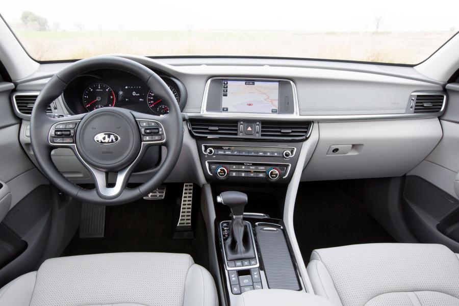  Kia Optima Sportswagon 2016 года  (фото 21 из 24)
